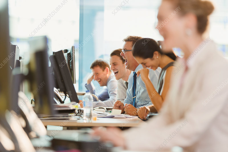 AzerothWoj's tweet photo. Sources inform me that while Echo &amp; Liquid are fighting on Twitter, the entire Warcraft Team has gathered around a laptop in Irvine, to LAUGH at the suggestions, on how to fix their game. They have allegedly even started taking bets on the outcome of the fight. https://t.co/VsNkJQGtg1