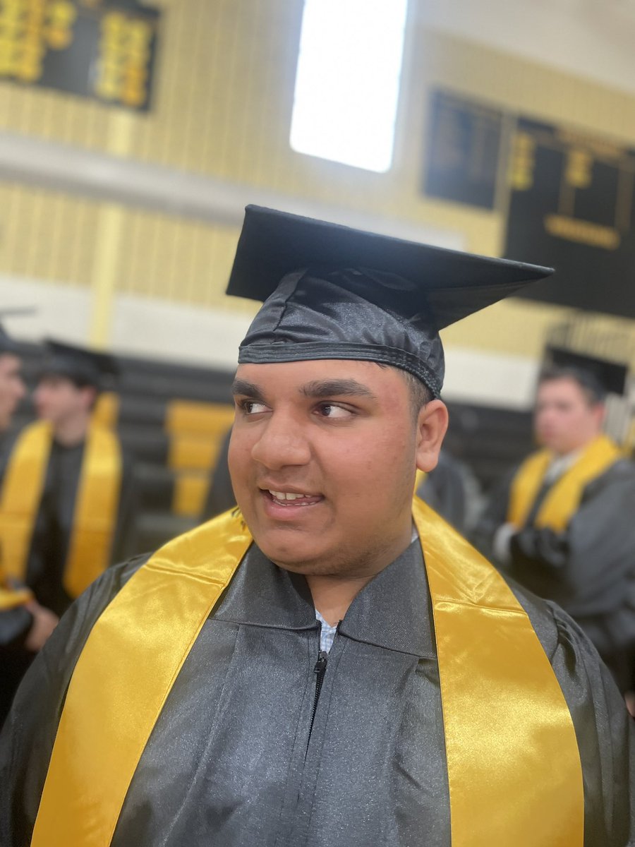 How has 4 years gone by so fast?  This guy will be missed so very much! 💛🖤