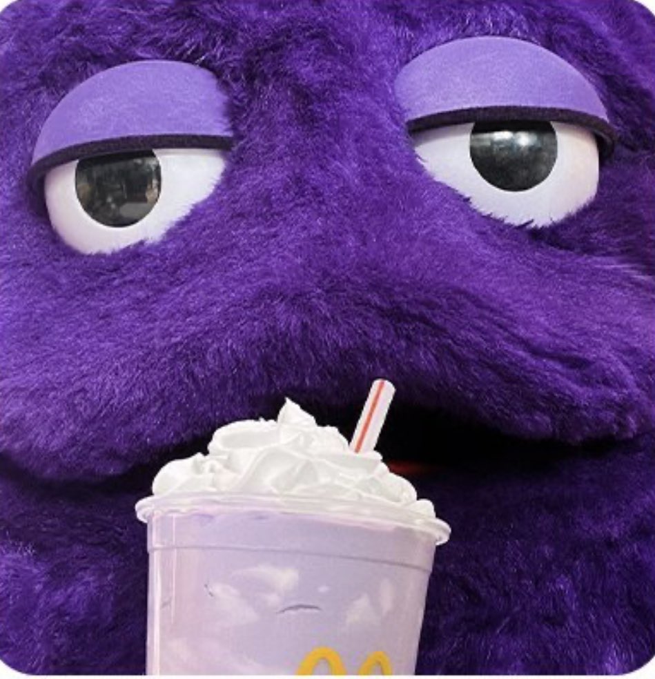 Vandy_Slant's tweet photo. Went to McDonalds and Grimace nutted in my shake @McDonalds https://t.co/wuveKLEypk
