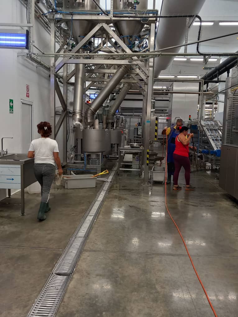 La inversión extranjera es imprescindible para el desarrollo de nuestra economía, ya que constituye fuente de financiamiento para el sector alimentario.#SoberaniaAlimentaria #MinalPorCuba #MejorSinBloqueo