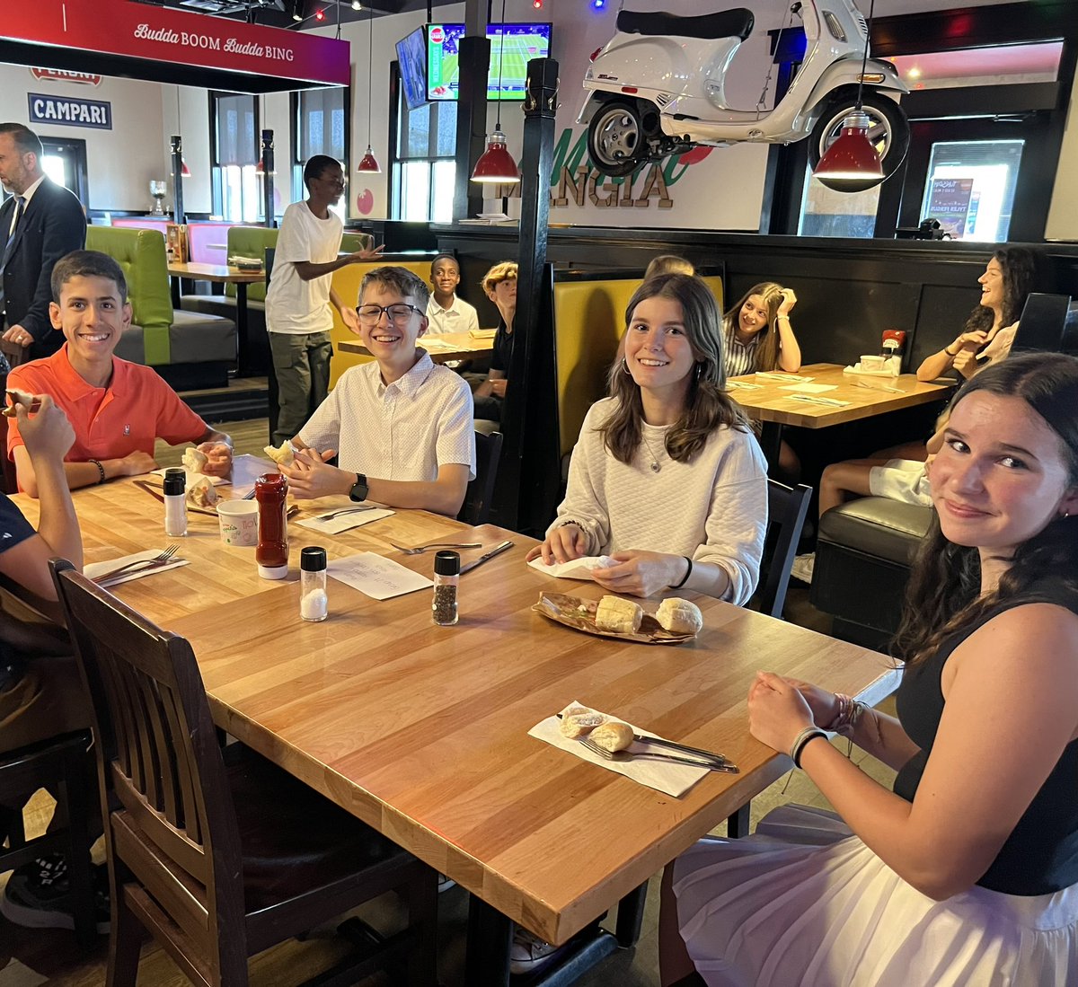 RSagarese's tweet photo. Celebrating our Grade 8 Graduates at our grad luncheon!! @saopmilton1 https://t.co/PWDAzdrOWc