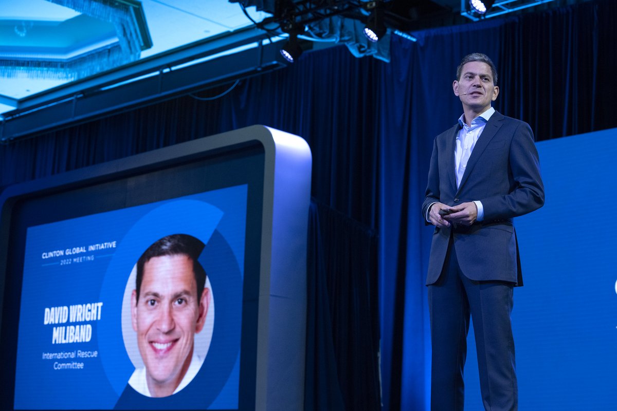 ClintonGlobal's tweet image. &quot;There&apos;s a special reason why it&apos;s important that @ClintonGlobal has regathered here today. We&apos;ve got to get into the solutions business.&quot; —@DMiliband, President and CEO of @IRC, addresses the refugee crisis at #CGI2022. | #WorldRefugeeDay