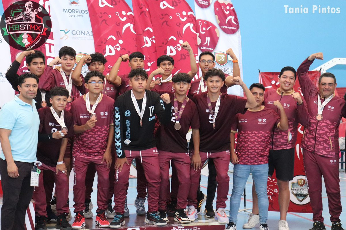 Handball_cdmx's tweet photo. 🥉 Bronce 🥉 para la CDMX en los Nacionales CONADE
El selectivo ”Cadete Varonil” obtiene el tercer lugar en la justa deportiva. Estamos sumamente orgullosos de su desempeño.
Gracias por su entrega, por su pasión por el 🤾🏻‍♂️ por poner su corazón. Simplemente GRACIAS
Foto@hbstore https://t.co/LRUsc5By5I