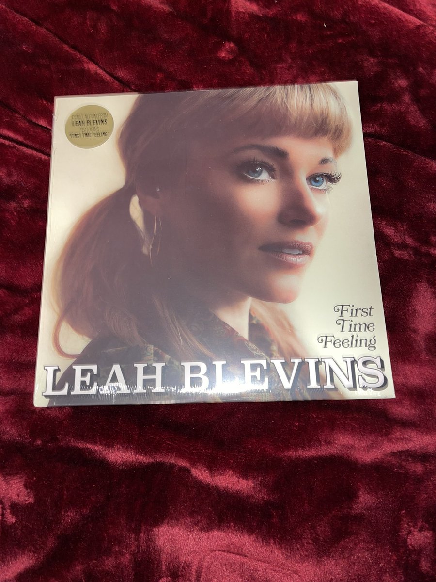 Leah Blevins

First Time Feeling 

Favorite song: Magnolias