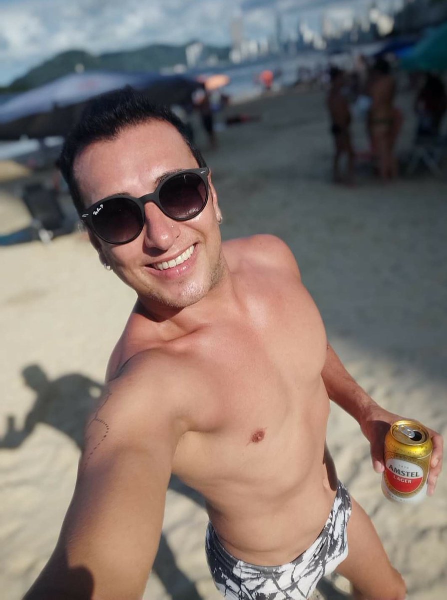 gilhernandes4's tweet photo. @gilhernandes4 saudades do verão 😊 https://t.co/w6xHGOvtAb