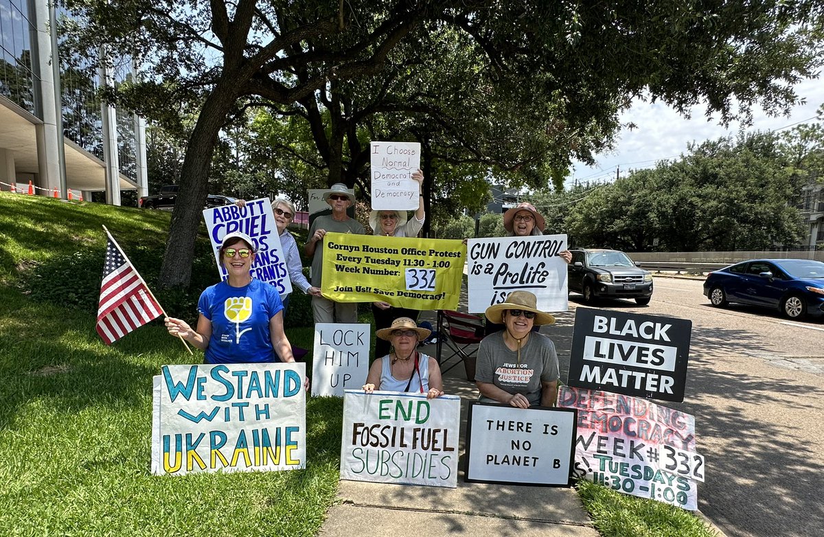 Earlier today✅Week332 #TuesdaysAtCornyns Cornyn HTX Protest #CowardCornyn #Houston #Democracy #VotingRights #DisarmHate #GunControlNow #AbortionRights  #BlackLivesMatter   #TransRights #Jan6Justice #WhyIMarch #SilenceIsNotAnOption #StandOnEveryCorner Tuesdays since 1/24/2017