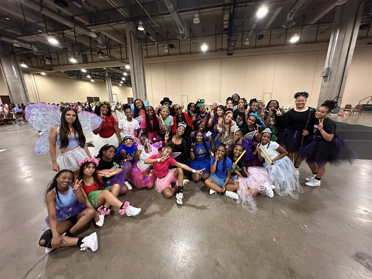 Thespringcheer's tweet photo. Day 3 Recap!!! Once again we ended the night magical… 2 more Superior Ribbons, A Pin it Forward, and 3 more Spirit Sticks. We didn’t come to play! Ready to conquer Final Day tomorrow. @SPRINGHIGHLIONS  @ajacinto3 @single_antonio @MoneaBeene @SpringISD_Super @CoachKeisha_Lee https://t.co/F343zQMQrP
