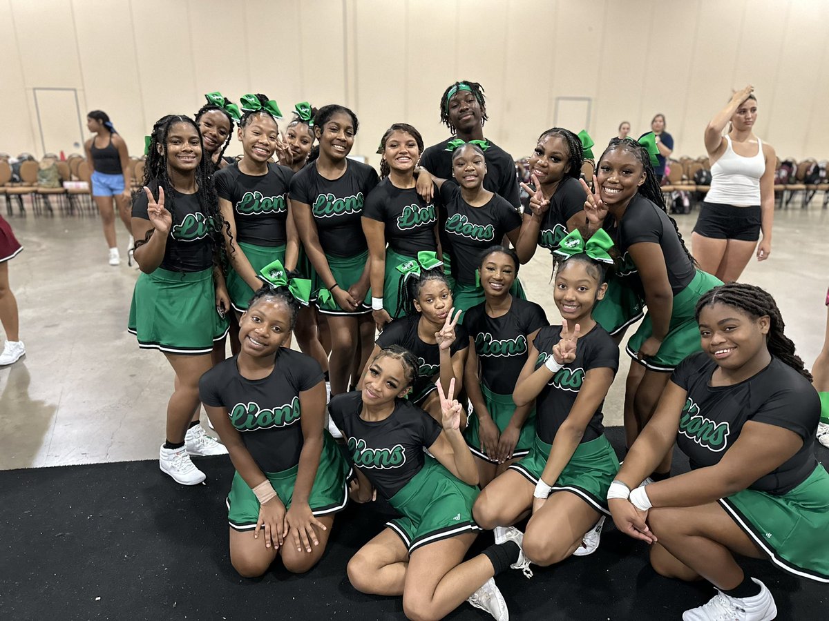 Thespringcheer's tweet photo. Day 3 Recap!!! Once again we ended the night magical… 2 more Superior Ribbons, A Pin it Forward, and 3 more Spirit Sticks. We didn’t come to play! Ready to conquer Final Day tomorrow. @SPRINGHIGHLIONS  @ajacinto3 @single_antonio @MoneaBeene @SpringISD_Super @CoachKeisha_Lee https://t.co/F343zQMQrP