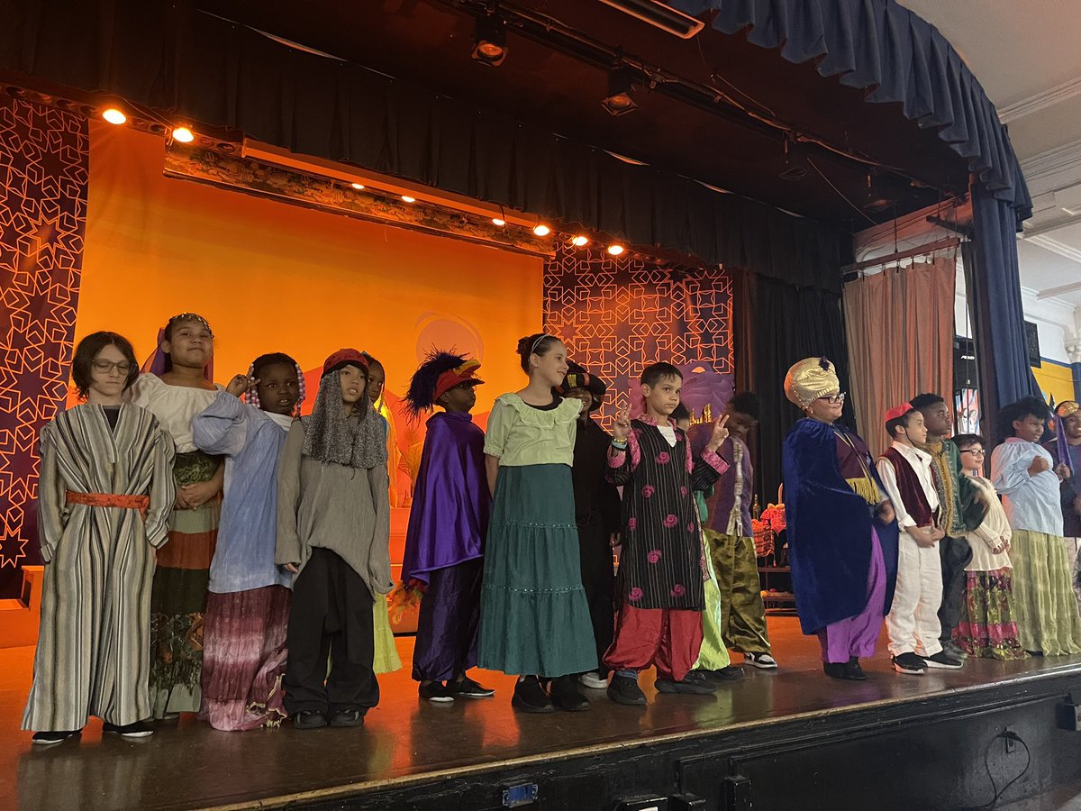 JoshuaMateoHQ's tweet image. Our amazingly talented Tigers took the stage today in Aladdin Jr. We are so proud of them! Performing arts is an integral part of our learning experience here at PS48.
🐯☀️🐪✨🌴🐒🦜🔆🐅 🌙
@r_ps48 @APSukhdeo @ApWyre 
#aladdinjr #bronx #huntspoint #performingarts