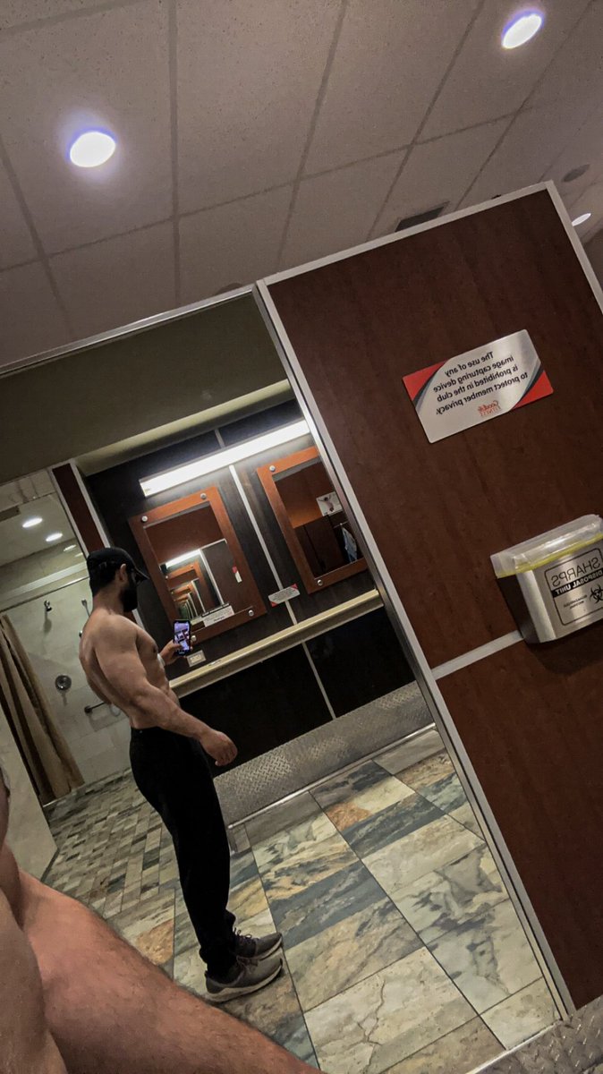 Arjun_Br's tweet photo. This pic was on ig so might as well post it here too (:
#femboy #bootymuncher #coochieguzler #pokemon https://t.co/u36BCioP3b