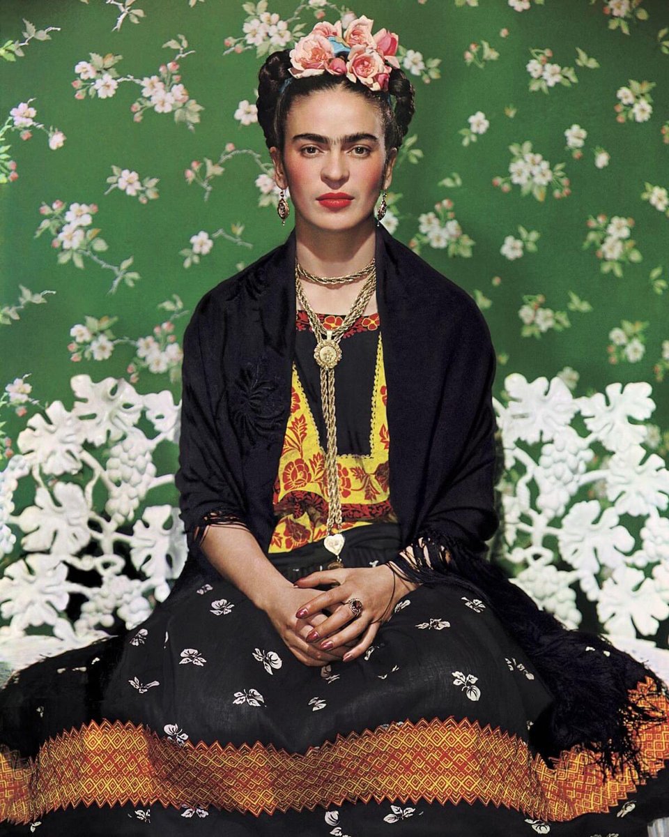 “At the end of the day, we can endure much more than we think we can.”
Frida Kahlo

Nickolas Muray - Frida on White Bench, New York, 1939. https://t.co/SWVDxH9P6m