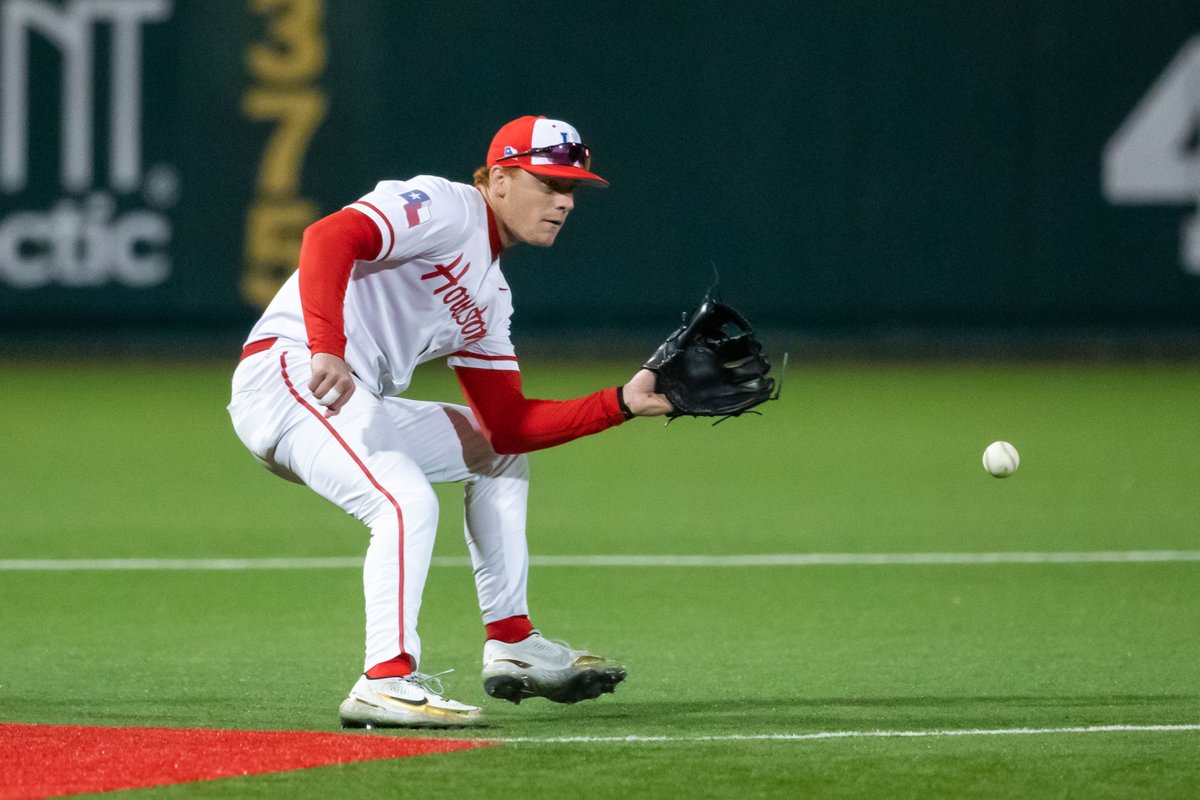 Gold Glove Finalist 🫡

That's two-straight years for the third baseman.

<a href="/zach_arnold2/">Zach</a> x #GoCoogs
