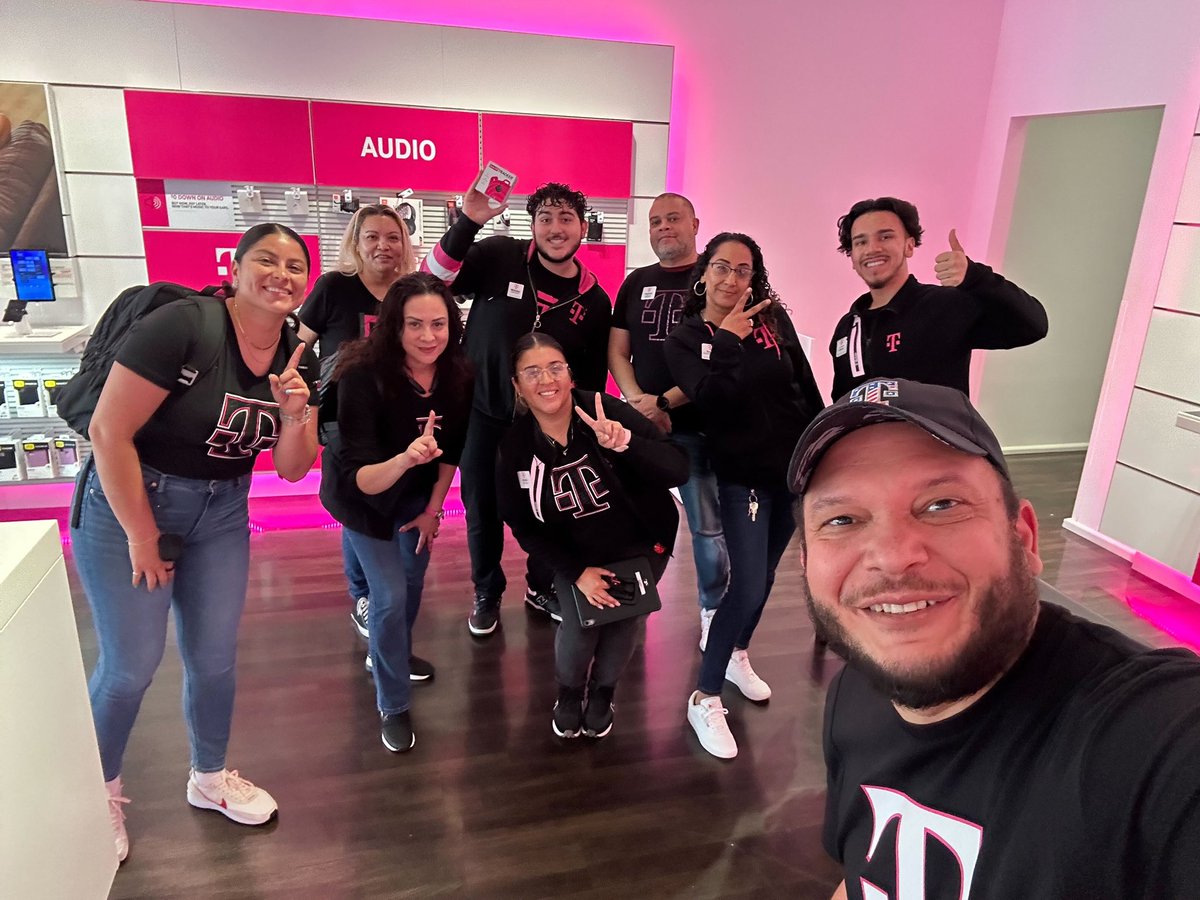 Had such a fun time with <a href="/pattyc101/">Patty Barbosa</a> visiting some of our amazing customer obsessed teammates. Thank you for spending quality with us, the team enjoyed today!
