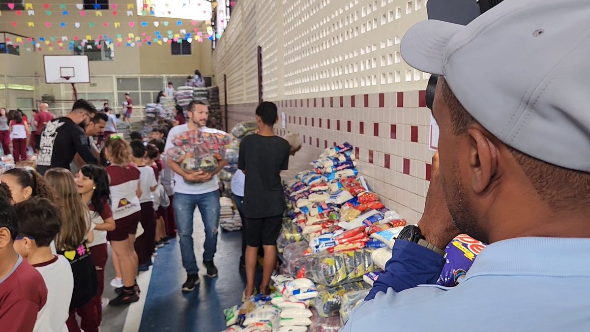 cufa_es's tweet photo. A solidariedade tem garantido o pão na mesa de muita gente. 

site: https://t.co/32Rum1w6Re

#cufa #solidariedade #capixaba #educação #festajunina https://t.co/AQXzIupLv2