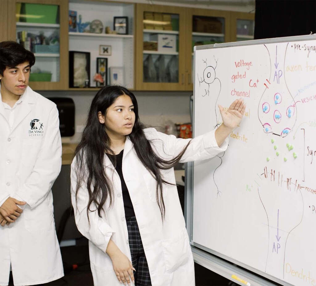 dvschools's tweet photo. Da Vinci Schools is blazing ahead in AI learning experience design with a new tool called Project Leo, developed and led by teacher Steve Eno. Read about it and more in @Getting_Smart today! https://t.co/ukGeqSvZw4 #projectleo #DaVinciSchools #AIlearning #edtech https://t.co/WkJDMbxTjv