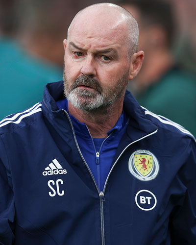 İskoç milli takımı altın çağını yaşıyor. Steve Clarke önderliğinde dünyanın en formda milli takımlarından biri durumundalar. Dün EURO 2024 elemelerinde Gürcistan'ı 2-0 yenen İskoçlar, 4'te 4 yaparak İspanya ve Norveç'in olduğu grupta en yakın rakibine 8 puan fark attı.