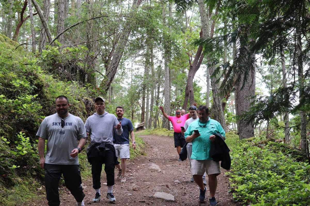 MarkeTeamFS's tweet photo. Some team shots from last week's Sales Builder! Through various team bonding activities and collaborative meetings, MarkeTeam's Outside Salespros are ready to take on the rest of 2023! 💥 https://t.co/oqmlbdbmZB