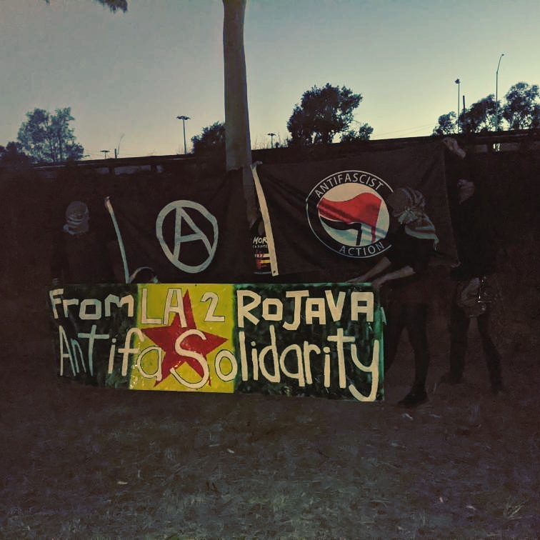 Parrattarna's tweet image. The Rojava revolution defended the world, now the world must defend the Rojava revolution! , thanks to all those heroes who fought and those who resist Erdogan's regime and his Islamist militias
#riseup4Rojava
#NoFlyZone4RojavaNow