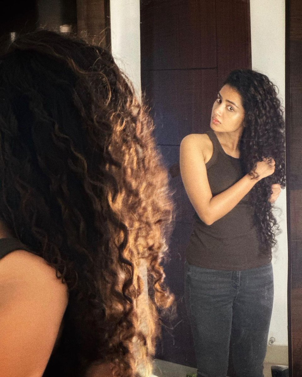 #Anupama & her Curls...A Never Ending Love Story🫶

@anupamahere #TilluSquare
#DasariSMedia #DasariSDigital
#DasariSGroupS