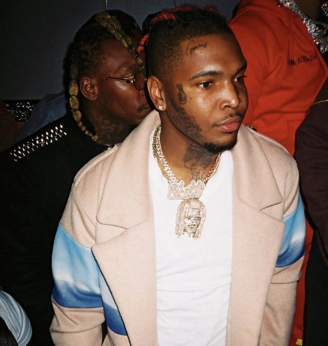 🕇🕆 tweet media