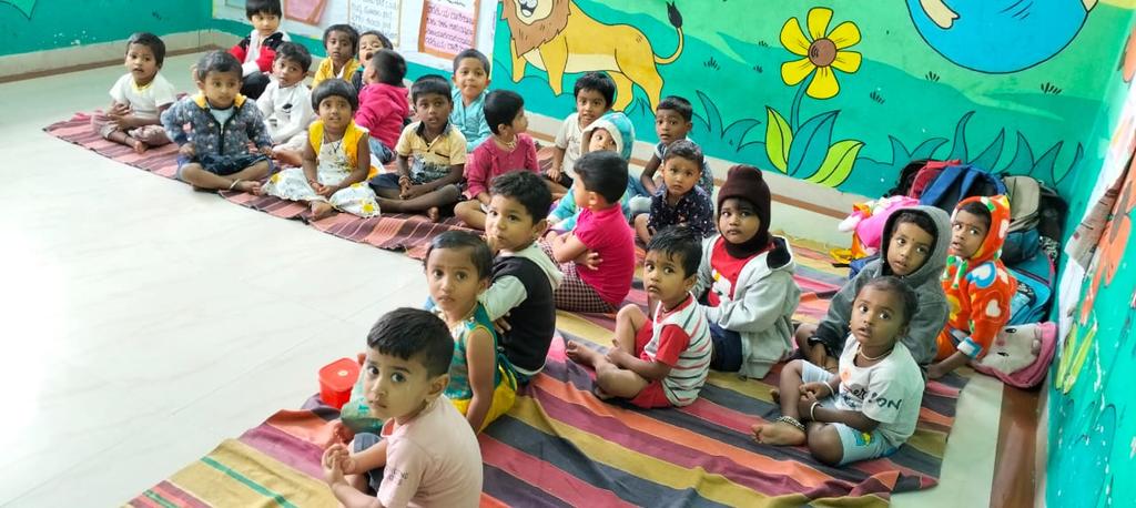 ddwcdrnd's tweet photo. ಉದ್ಯೋಗಸ್ಥ ಮಹಿಳೆಯರ ಮಕ್ಕಳ ಪಾಲನೆ ಹಾಗೂ ಪೋಷಣೆಗಾಗಿ  ಶಿಶುಪಾಲನಾ ಕೇಂದ್ರ ಜಿಲ್ಲಾ ಪಂಚಾಯತ್‌ ಭವನ, ರಾಮನಗರ https://t.co/vNr0SCJC6M