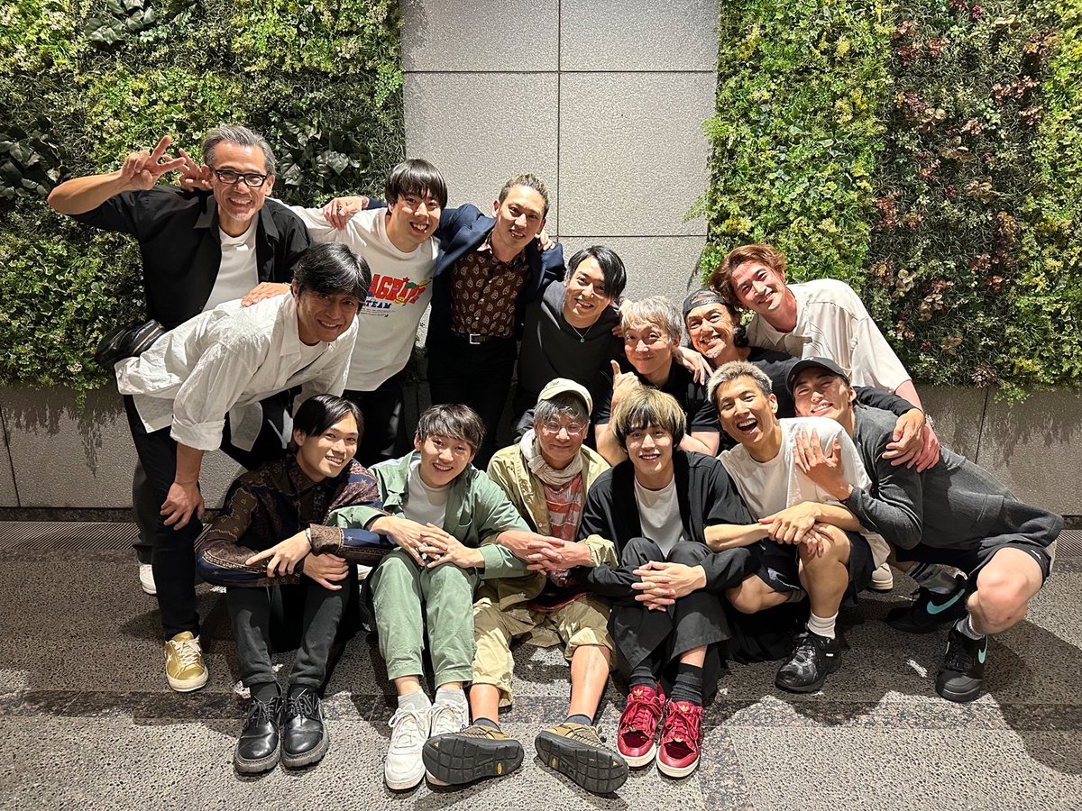 eEVACnURy9Aptrw's tweet photo. 楽しい人って、別れてすぐ思い出す人のことを言う～。パンフ読んで思ってくださったら幸いです。ご来場誠にありがとうございました。シン・コンボ・イ・ランド、無事終了致しました。 https://t.co/9Ujc4s18to