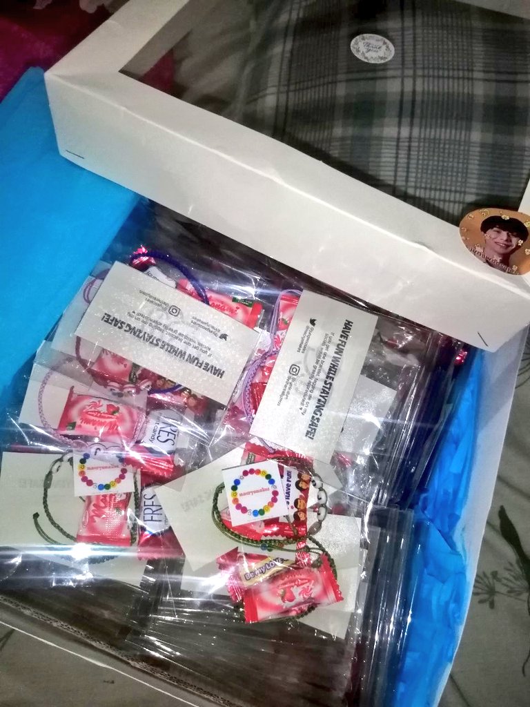 jungwoosales's tweet photo. Handmade Macrame bracelets for DJJ Fancon in Manila 

As promised, will be giving away bracelets on d-day. Bracelets will be distributed by @leeholicz. Will be also giving away few pcs. 

♥ June 24, 2023
♥ around MOA Arena

*Note: limited items only. https://t.co/kjiviOOOOj