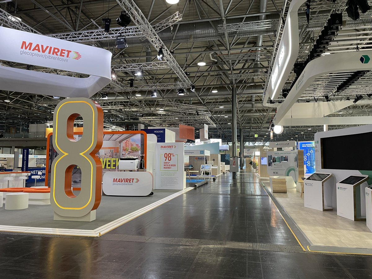 SabinaBernhardt's tweet photo. Die Ruhe vor dem Sturm. Besucht uns an unserem @ERN_RARE_LIVER Stand P04. https://t.co/8jJXxl87Cl
