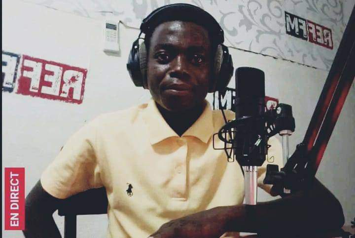 REF FM KK Radio (@reffmkkradio) on Twitter photo Ni siku nyingine tena, hujambo msikilizaji.
"Je unaeza tumia Mitandao ya kijamii ukiwa kazini? inaathiri vipi kazi? "
nae DAKTARI SAIDO ABASSI ndani ya Good morning KK 88.4 ungana nasi kupitia 0110944006 sms+call
ref-fmkk.com
<a href="/filmaidkenya/">FilmAid Kenya</a> Ni siku nyingine tena, hujambo msikilizaji.
"Je unaeza tumia Mitandao ya kijamii ukiwa kazini? inaathiri vipi kazi? "
nae DAKTARI SAIDO ABASSI ndani ya Good morning KK 88.4 ungana nasi kupitia 0110944006 sms+call
ref-fmkk.com
<a href="/filmaidkenya/">FilmAid Kenya</a>