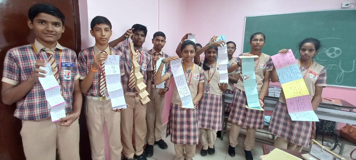Hands-on learning activity for JPV students. It would help them to understand the complexity of handwork and consumption involved in printing Chinese accordion books in the olden days.
#handsonlearning #handsonlearningfun #JayapriyaVidyalaya
