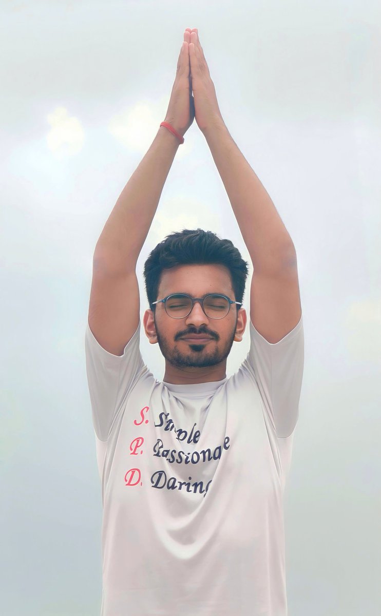 spdpranesh's tweet photo. Happy World Yoga Day.. 🧘🏻🕉️🙏🏻
#yoga #YogaforOneWorldOneFamily #WorldYogaDay https://t.co/x5DeUBMD9g