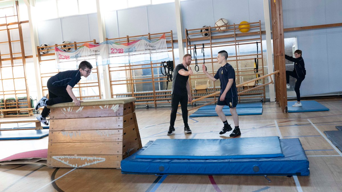 For National School Sports Week, our Years 7, 8, 9 and 10 are taking their #PledgeToPlay by spending a day of inter-house sports. Year 8 were amazing on Monday, Today it's Year 10's turn! Team Anderson currently top of the table!

<a href="/YouthSportTrust/">Youth Sport Trust</a> #NSSW2023 #interhouse