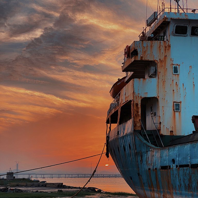 JinzhengEnergy's tweet image. {Jinzheng News} Shaanxi region coal prices were strong operation

On the 21st, the vehicle pulling was positive, coal mines in Shaanxi sold well, and coal mines continued to increase their price by CNY50.

#coalmine #marketanalyze #Shaanxi #thermacoal