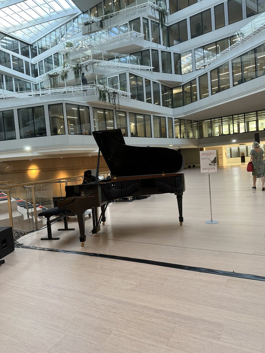 caroline guillaumin (@caroguillaumin) on Twitter photo La journée s’annonce musicale chez <a href="/orange/">Orange</a> #bridge <a href="/HafidaGuenfoud/">Hafida Guenfoud🦔🥊</a> <a href="/fcosson2/">francoise cosson</a> <a href="/FondationOrange/">FondationOrange</a> La journée s’annonce musicale chez <a href="/orange/">Orange</a> #bridge <a href="/HafidaGuenfoud/">Hafida Guenfoud🦔🥊</a> <a href="/fcosson2/">francoise cosson</a> <a href="/FondationOrange/">FondationOrange</a>