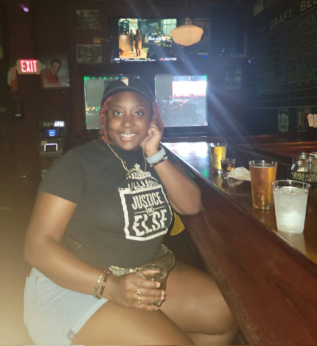 Abriizy's tweet image. This #Juneteenth2023 weekend I was Very Black. Very Outside
And Very New York
Hello Brooklyn