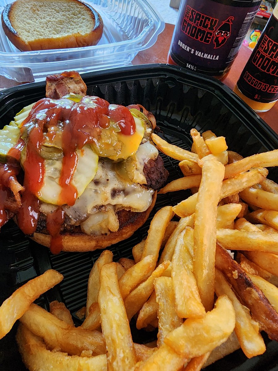 thespicygnome's tweet photo. Take out? Gotta add some π₯ #BBQERSValhalla & #dragonstears https://t.co/klVQTz0P9p