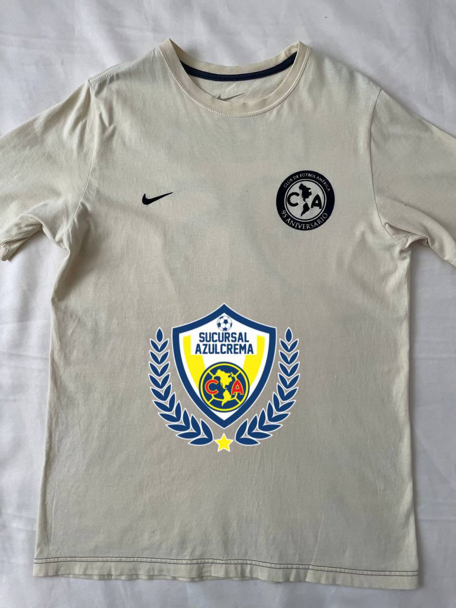 SucAzulcrema's tweet photo. - Playera Nike club america 95 aniversario

Tallas Disponibles: Grande
- Usada / Buen estado
- Precio: $1050

Más información: WhatsApp
https://t.co/ghpFCriZAc

✅ Mercancía Original
-
#ClubAmerica #america #Jersey #Azulcrema #Jerseyclubamerica #Vamosamerica #Ameríca #Azulcrema https://t.co/eLpuahgciS