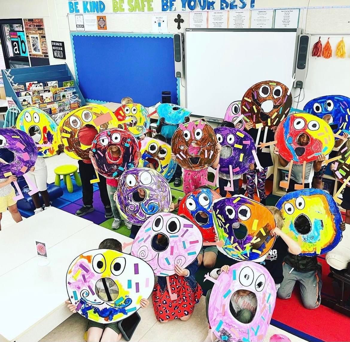 CSMhs4's tweet image. We are still accepting kindergarten registrations in the afternoon kindergarten program for 2023/24. Morning care is available on campus through The Boys &amp;amp; Girls Club of Lethbridge.  Registration is available online or contact our office at 403-381-8110. 
csm.holyspirit.ab.ca