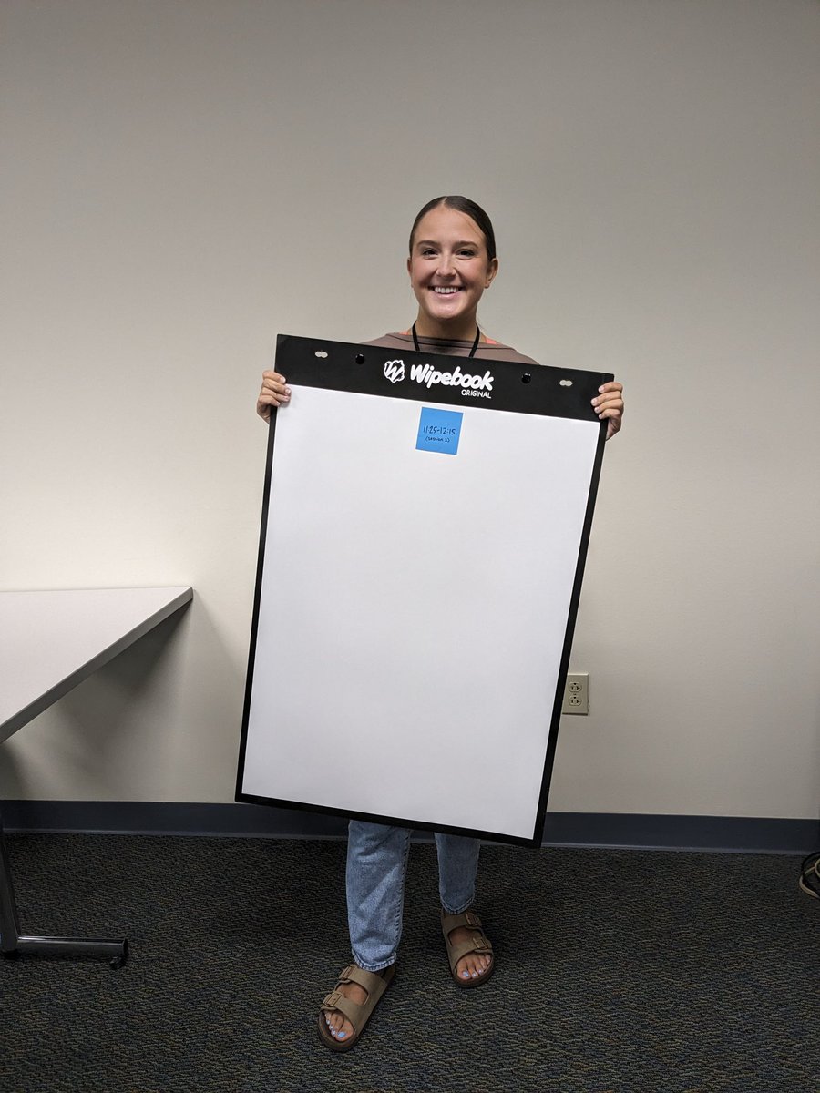 Congrats to Julia Williams, Wipebook Flipchart winner from @MrsBovasClass #edtechsemo session!