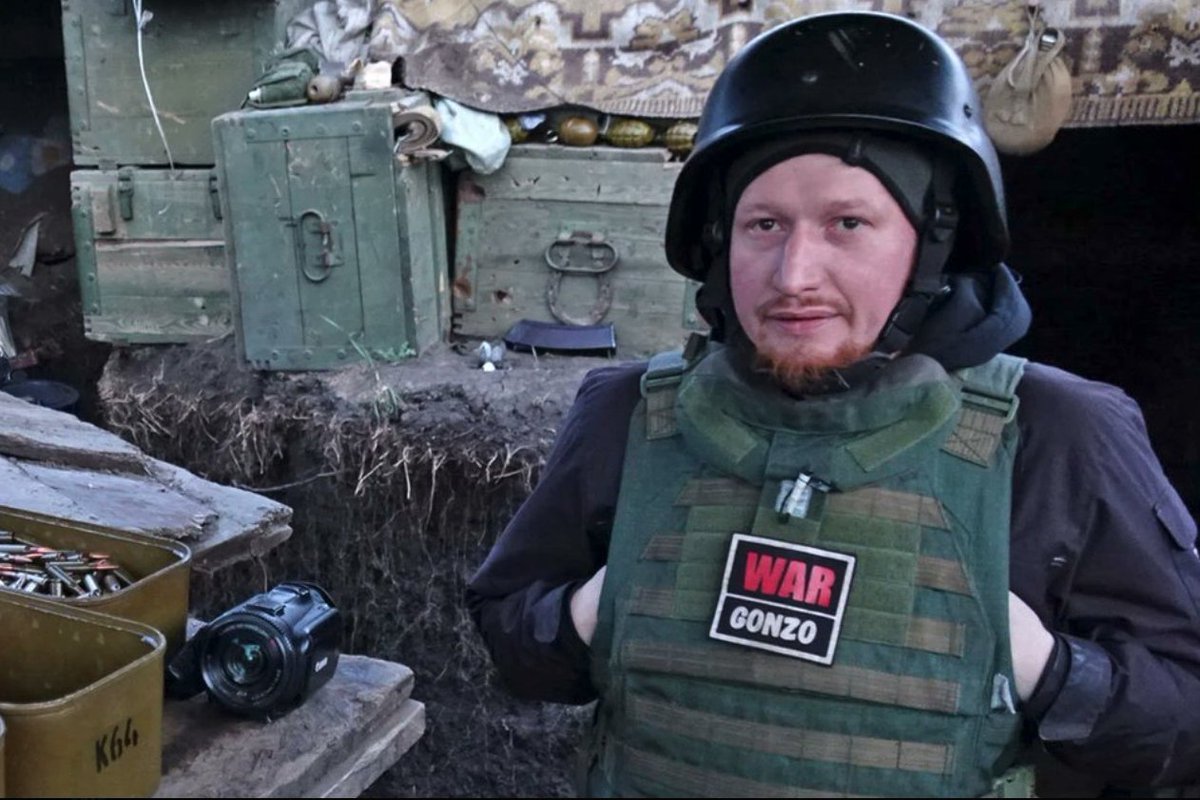 There is ZERO reason to feel any sympathy for Wargonzo. He staged a number of fake videos used to justify the full-scale invasion and to implicate Ukrainians of war crimes. 

May his soul be tortured for eternity in hell.