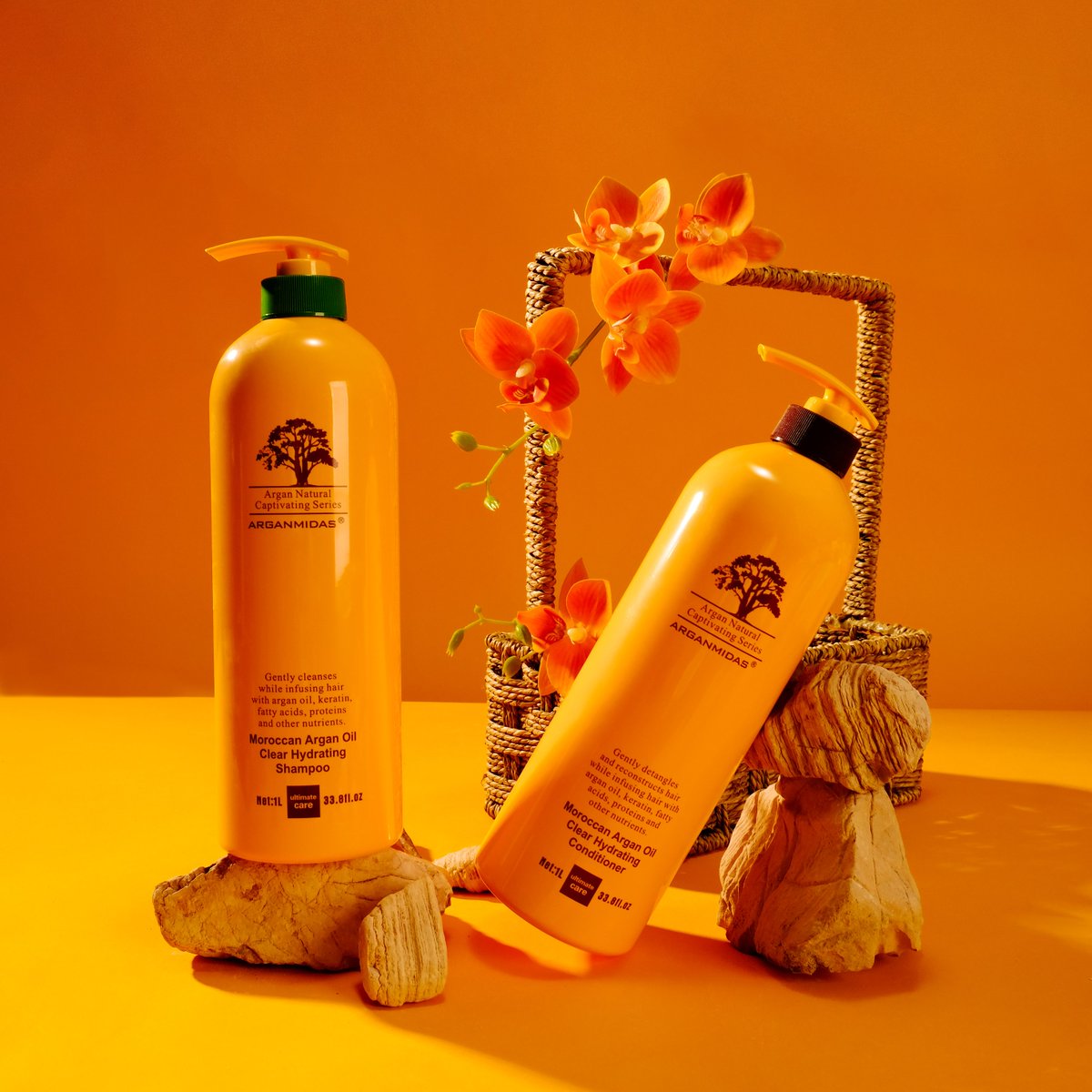 Love Hydrating Shampoo & Conditioner? 🧡 Good news—they’re now available in a limited-edition One-Liter Set. Don’t miss out!

#Arganmidas #shampoo #conditioner #hydrating #haircare #arganoil #healthyhair #healthyhairhealthylife