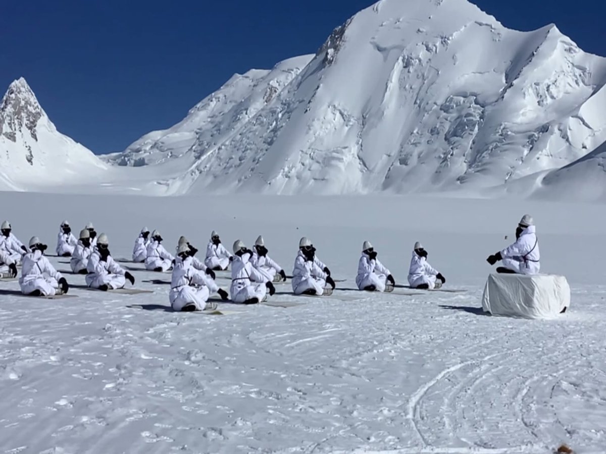 #YogaDay2023 #Siachen #IndianArmy