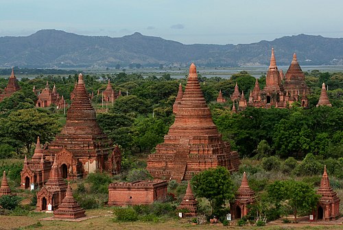 'If anything is worth doing, do it with all your heart.'
#Budda 
Bagan temples