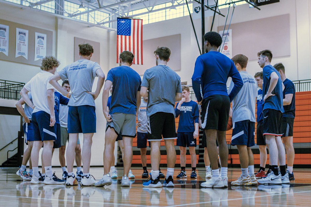 Midland University Men's Basketball tweet media