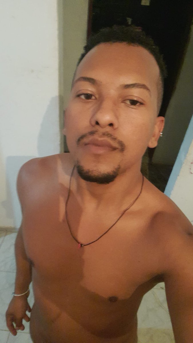 lmds9510's tweet photo. #BoaNoite https://t.co/x5JU1fkCFl