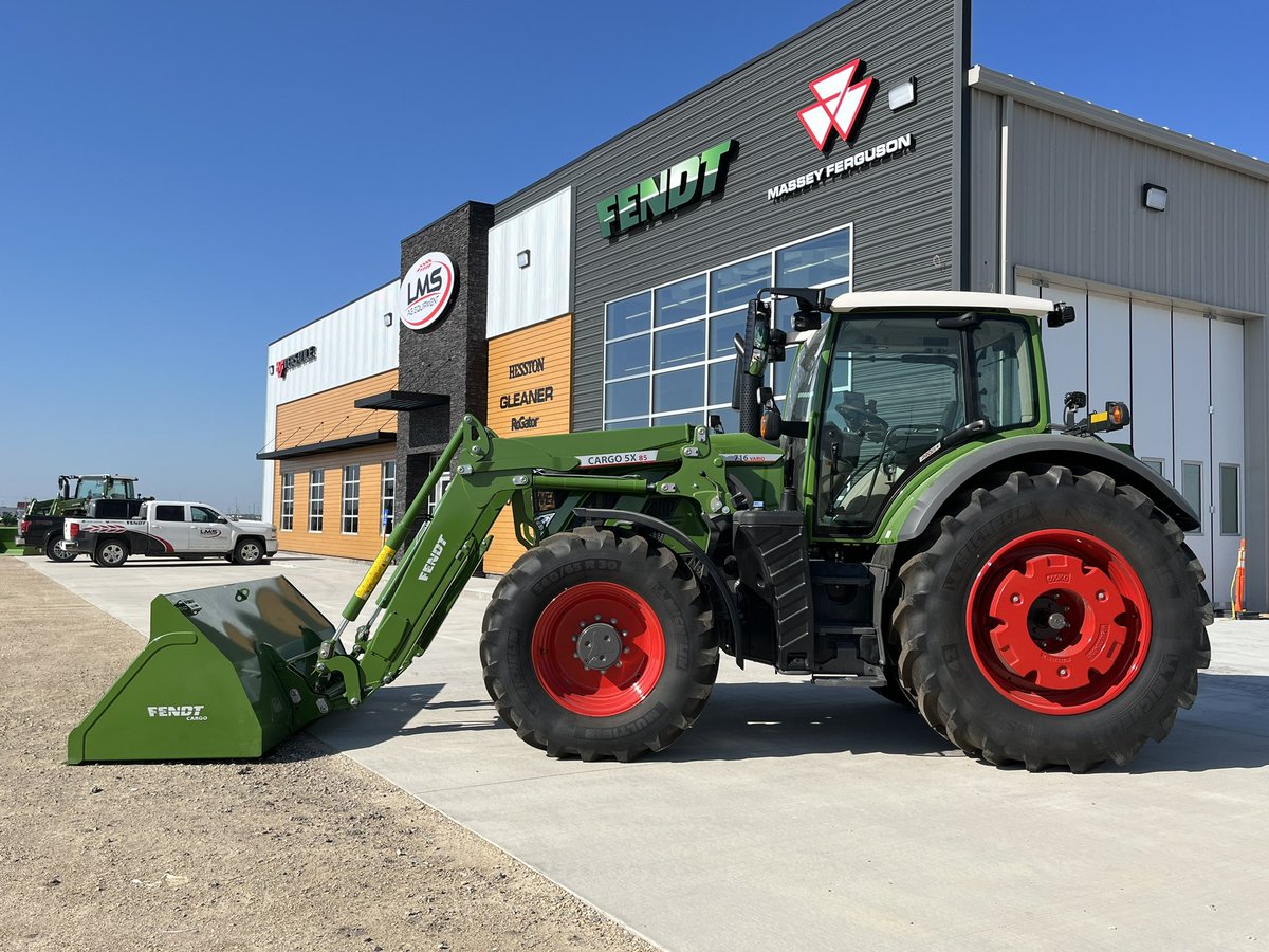 Another busy day at our new location in  Steinbach!  We were busy stocking shelves and training with a little help from some some familiar faces from our Morden location. Stop in to see the new building, we can’t wait to serve you!