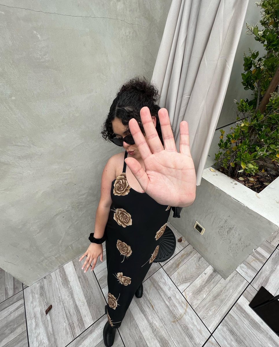 julissa tweet media