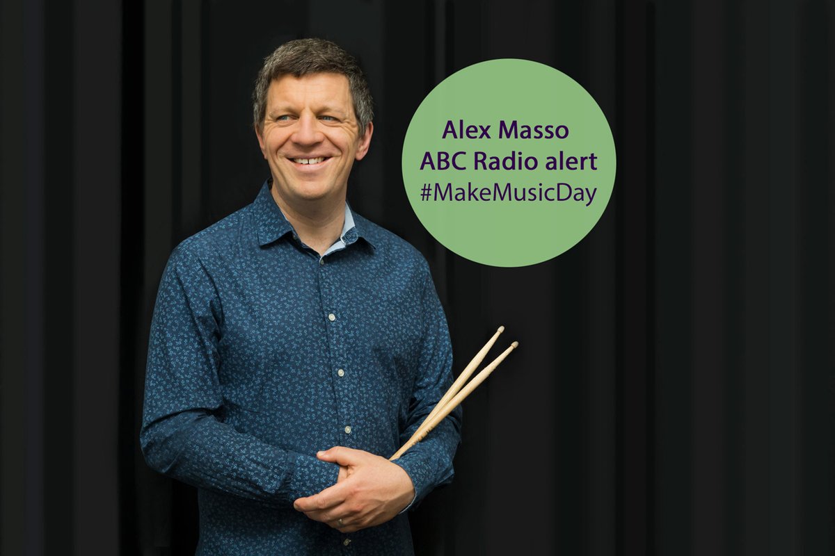 wollconmusic's tweet photo. Tune in to #ABCRadioIllawarra this afternoon with @doctormcdougall - chatting to WollCon Teacher Alex Masso, discussing #MakeMusicDay & the international project #makemusicmakefriends ... involving mostly #wollongong schools. After 4:40pm today. More at: https://t.co/RrMDfY1yZi https://t.co/Qvi9l55mxC