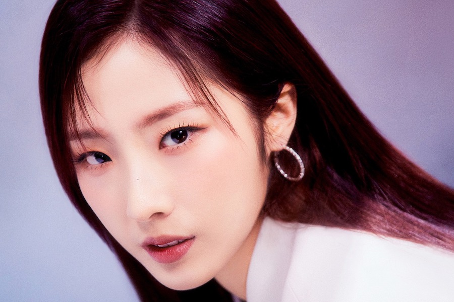 LOONA’s #HaSeul Signs With Modhaus + Joins #HeeJin, #KimLip, #JinSoul, And #Choerry In #ARTMS
soompi.com/article/159533…