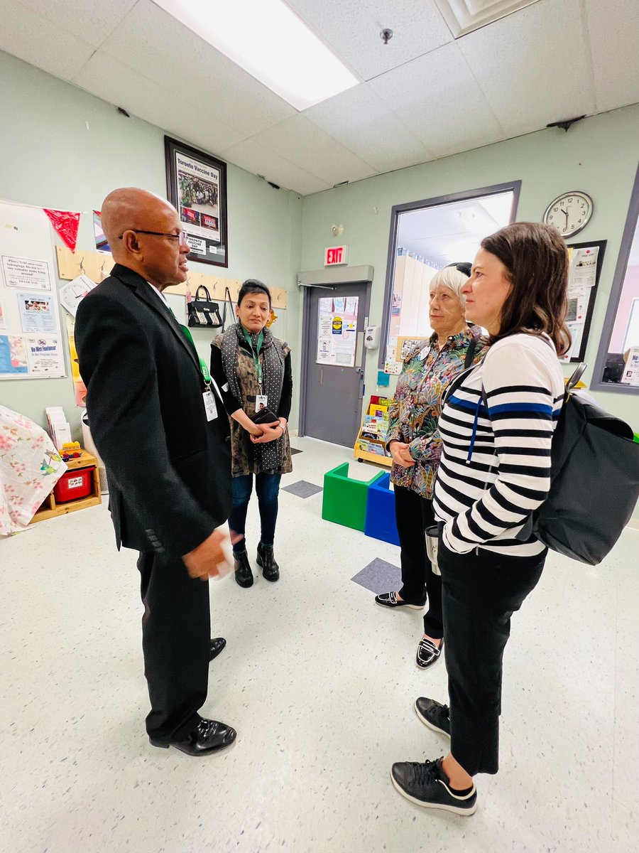 Thanks to @TNOtoronto for letting me visit your parents & kids Centre on this day when we stand up for ECEs who are #WorthMore (while Ford gov appeals Bill 124 ruling..). Thanks @ChildCareON for the work you do to advocate for childcare that works for families. #onpoli